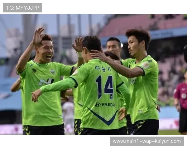 江原FC主场进攻体系评估 高位压迫打法与防守漏洞并存的双刃剑